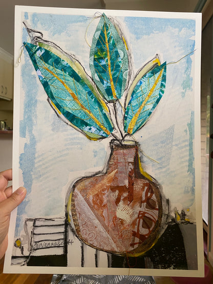 StitchPrint – “Retro Vase” (Hand-Finished Print)